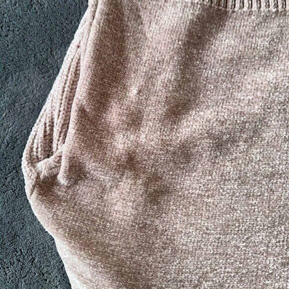 Velvet Soft Chunky Knit Tan Turtleneck Sweater / Women's Small - Picture 10 of 10